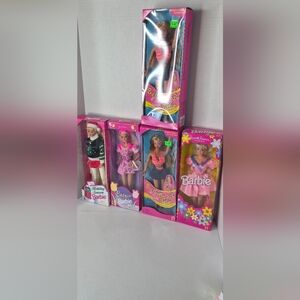 ​Lot of 5 Vintage 90s Barbie Dolls NIB 2 Butterfly Art Easter Holiday Stover